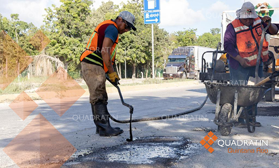 Mantiene Marciano Dzul en óptimas condiciones calles de Tulum