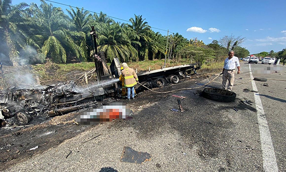 Choque Deja 7 Muertos Y 7 Heridos En Carretera De Palenque Chiapas