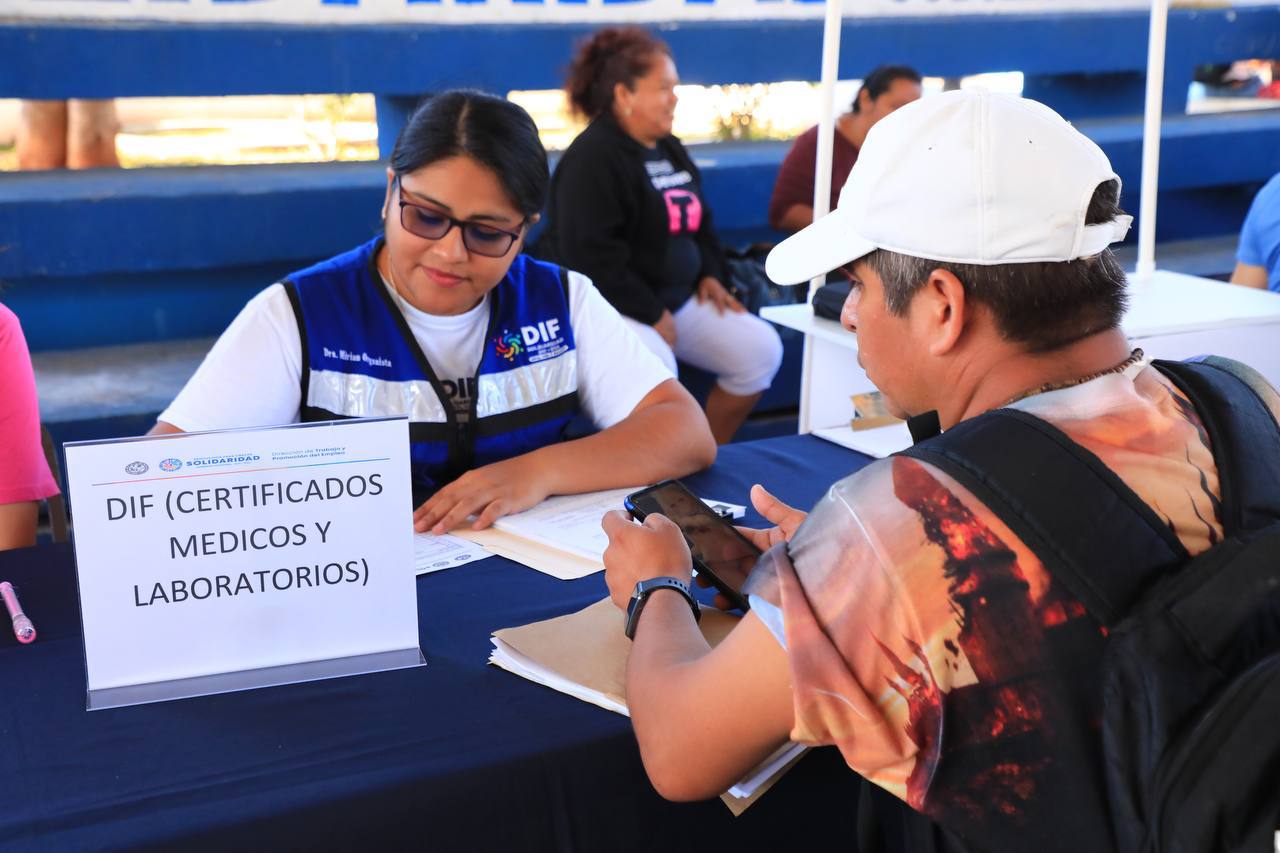 Invita Lili Campos A Pr Xima Feria De Trabajo En Bosque Real