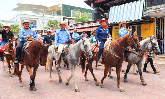 Lili Campos Impulsa Tradiciones Y Cultura En Solidaridad Quadratin