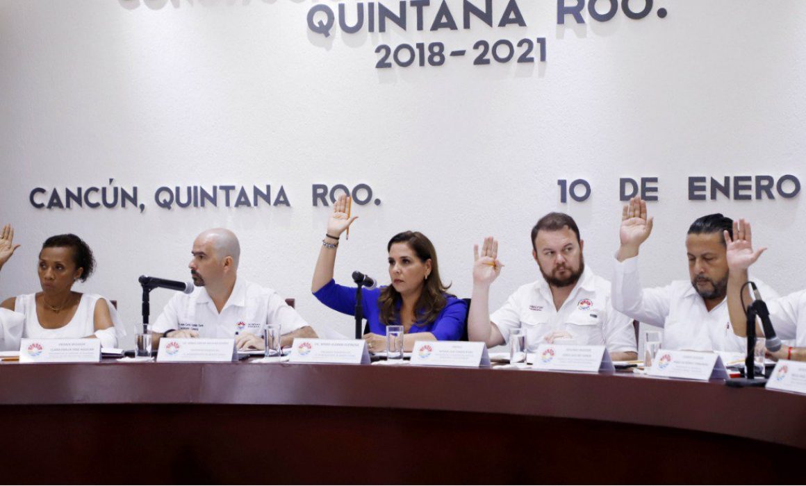 Solo 35% del Cabildo de Cancún tiene cédula profesional - Quadratin  Quintana Roo