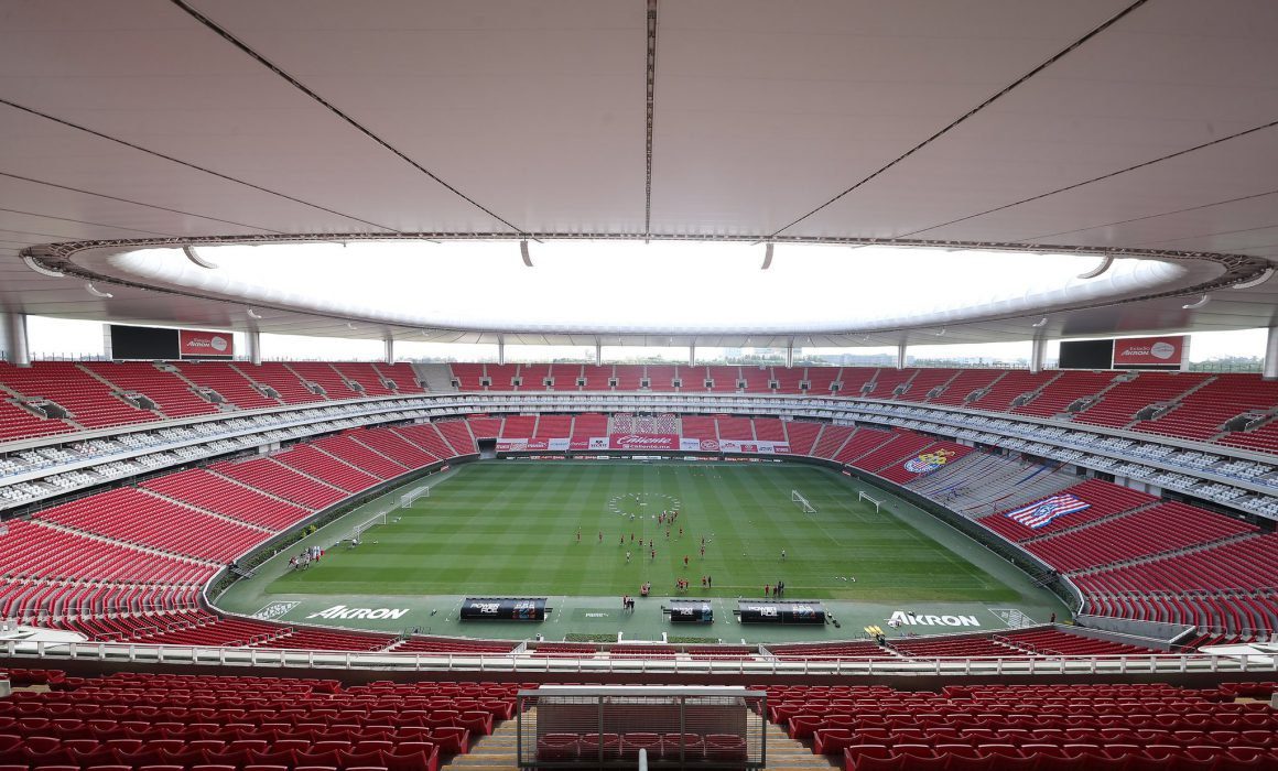 Oficial abre Estadio Akron sus puertas para el Clásico Nacional