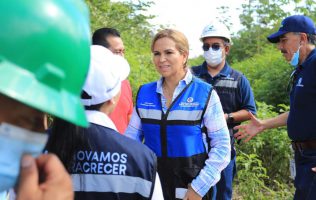 Lili Campos dará solución a la escasez de agua
