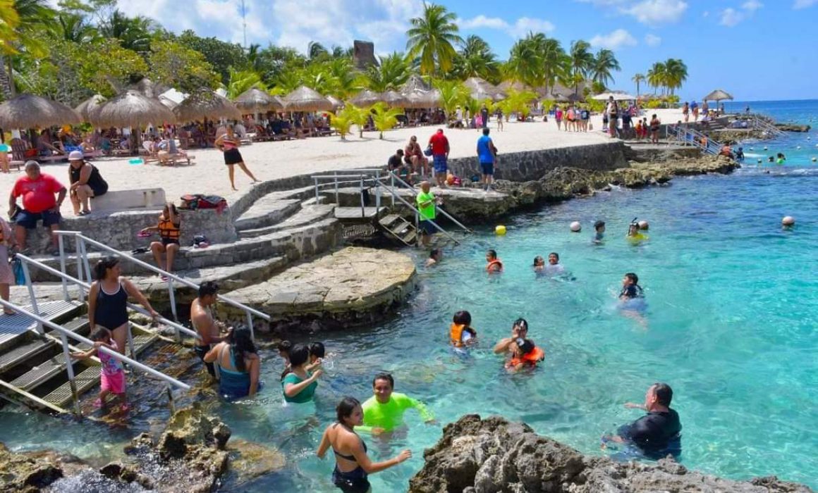 Festejarán a los niños de Cozumel con sol y playa - Quadratin Quintana Roo