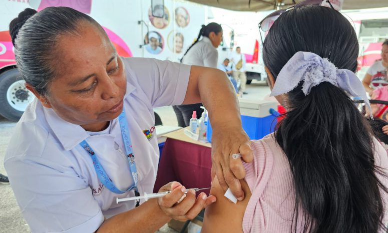 Completa tu esquema de vacunación en Quintana Roo