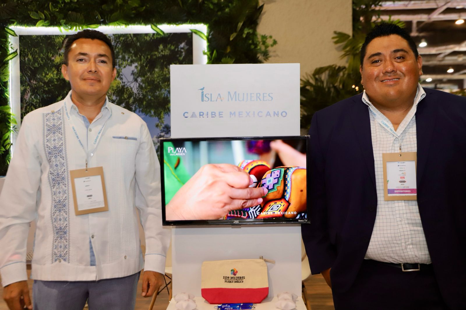 Multipremiada Isla Mujeres En Tianguis De Acapulco - Quadratin Quintana Roo