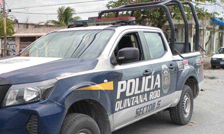 Detienen a 2 tras persecución por robos en Cancún