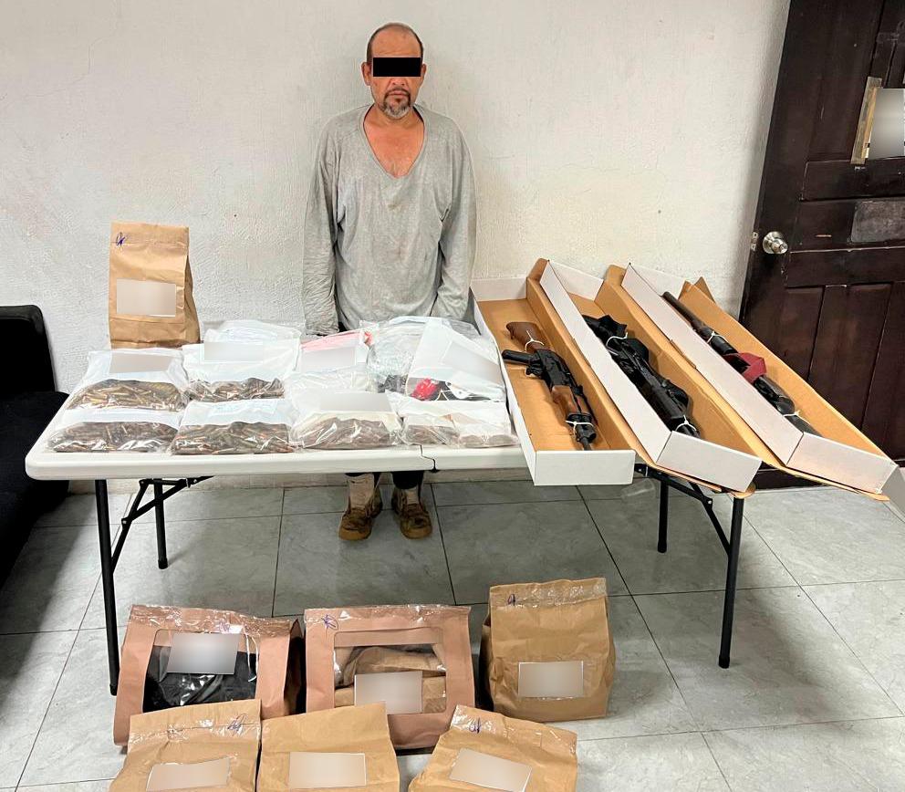 Arsenal, drugs and an armored car seized after confrontation in Bacalar