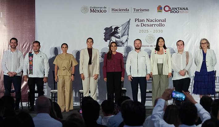 Se suma Mara Lezama al Plan Nacional de Desarrollo - Quadratin Quintana Roo