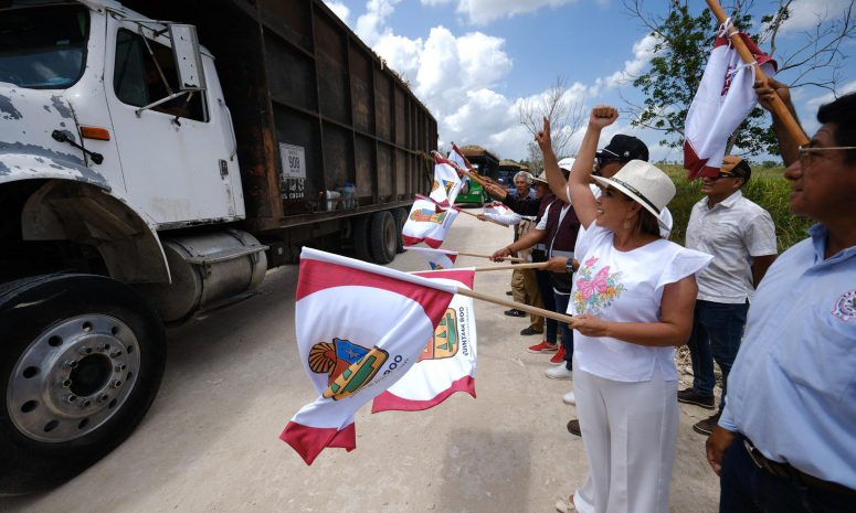 Rehabilita Mara camino sacacosechas en Cacao tras 15 años de abandono