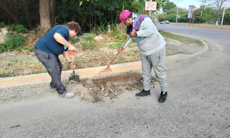 Refuerza Yensunni Martínez la prevención ante lluvias en Chetumal