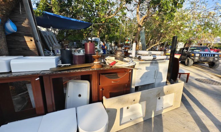 Notifica municipio invasión de predio en colonia de Playa del Carmen