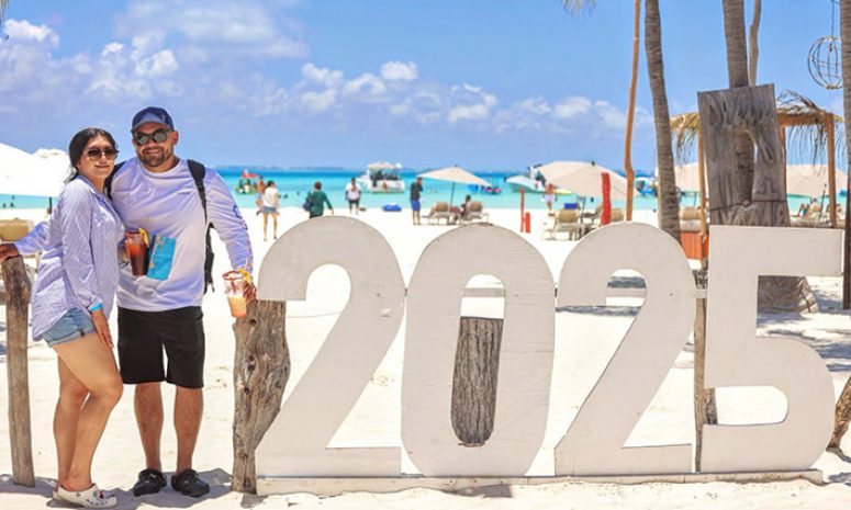 Brilla Isla Mujeres con gran afluencia turística