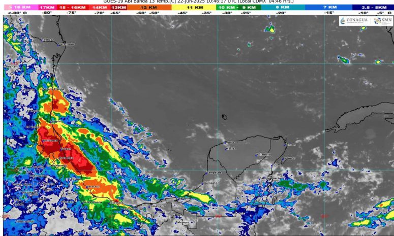 Prevén lluvias por paso de onda tropical 5 en la Península de Yucatán