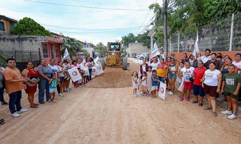 Sigue rehabilitación de pavimento en Tierra Maya