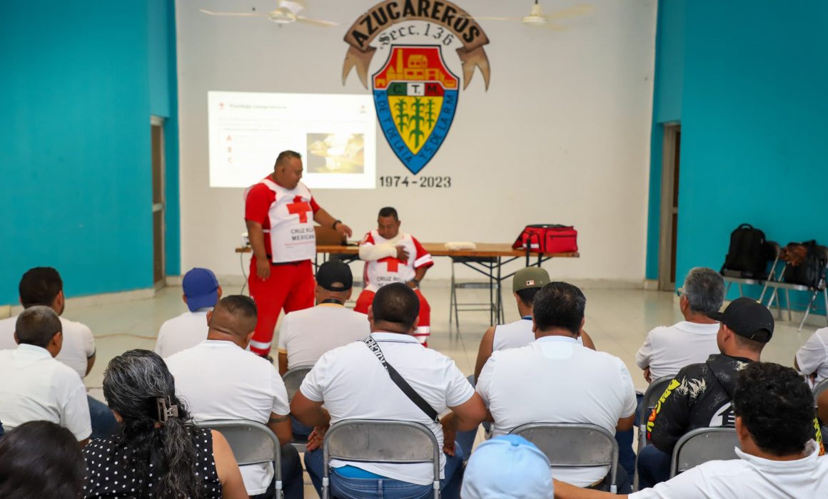Capacitan a operadores de transporte en primeros auxilios en Chetumal ...