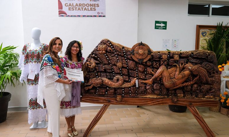 Mara Lezama reconoce a 40 guardianes de las tradiciones mayas