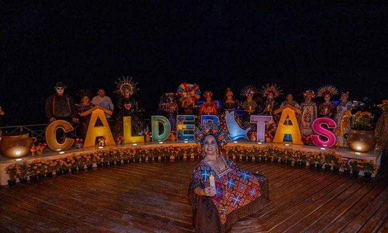 Calderitas se llena de ánimas con el Janal Pixán