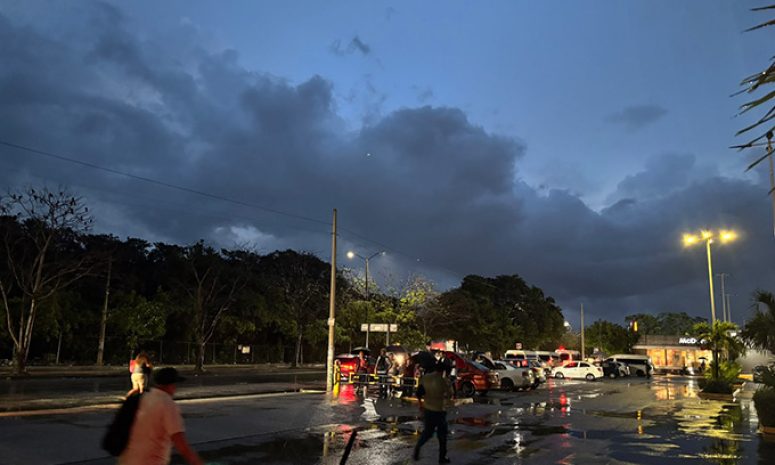 Se cae el cielo en Quintana Roo; siguen las fuertes lluvias este sábado